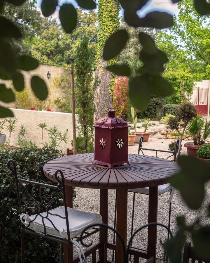 Bed and Breakfast Les Jardins D'Holi Proche Uzes Garrigues-et-Sainte-Eulalie Zewnętrze zdjęcie