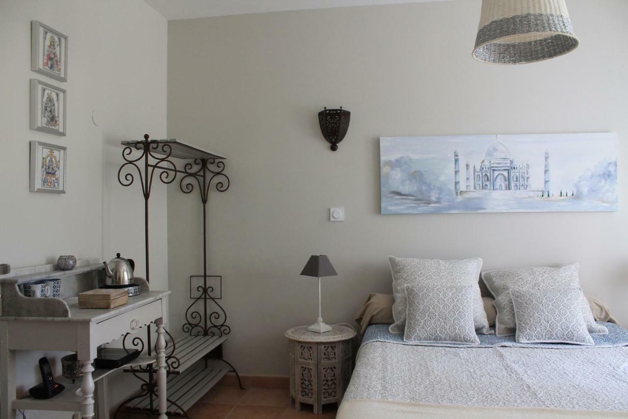 Bed and Breakfast Les Jardins D'Holi Proche Uzes Garrigues-et-Sainte-Eulalie Zewnętrze zdjęcie